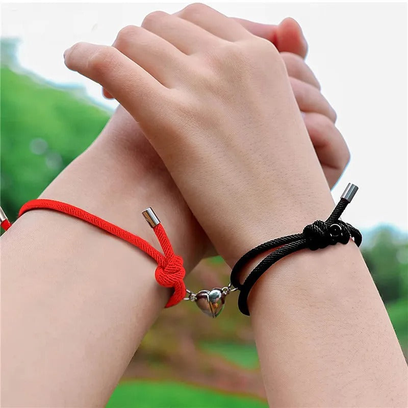 Pulsera Doble Corazón Magnético | GRAN OFERTA 2 X 1