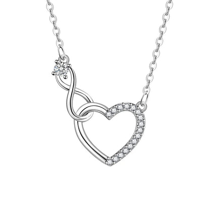 Corazón entrelazado y Zirconias | Collar de Plata 925